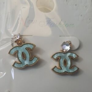 Elegant Gold and Blue Earrings